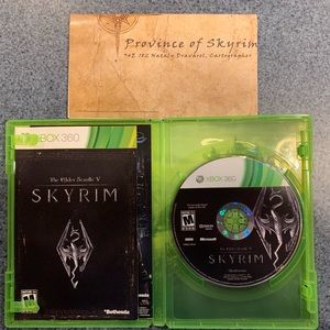 Skyrim Xbox 360 game (used)